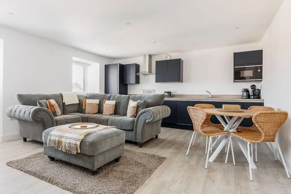 Modern 1 Bed, Close To Beach And Highstreet Bournemouth Apartment