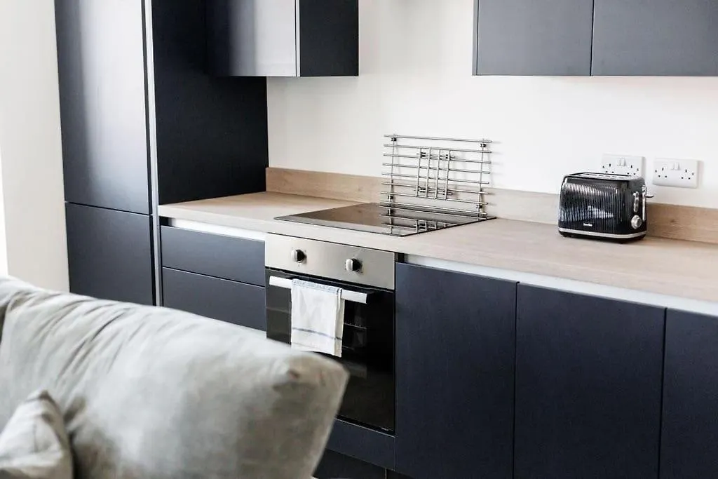 Modern 1 Bed, Close To Beach And Highstreet Bournemouth 0*,