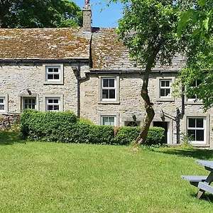 https://delph-house.yorkshirehotels.net